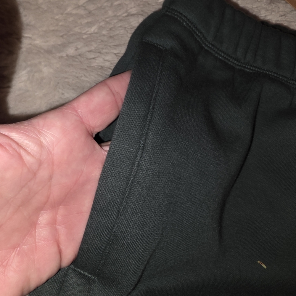 Skims Cotton Fleece Straight Leg Pant in Spruce NWT Size Small - Picture 4 of 16